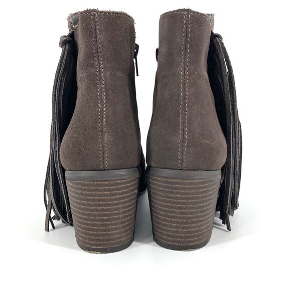 Reaction Kenneth Cole Womens Rowdy Gray Suede Fringed Ankle Boots Size 7 - Picture 2 of 10